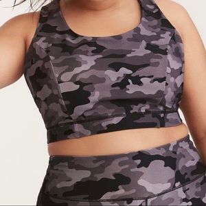 Torrid LATTICE LOW-IMPACT SPORTS BRA